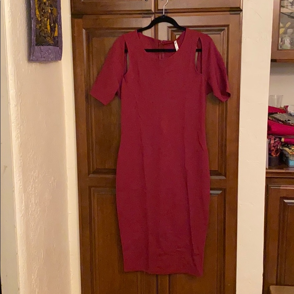 NWT Fabletics Eva MIDI dress